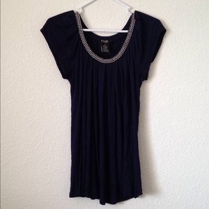 FINAL MARKDOWN LADIES' FYLO Double Chain Neckline Top (S)